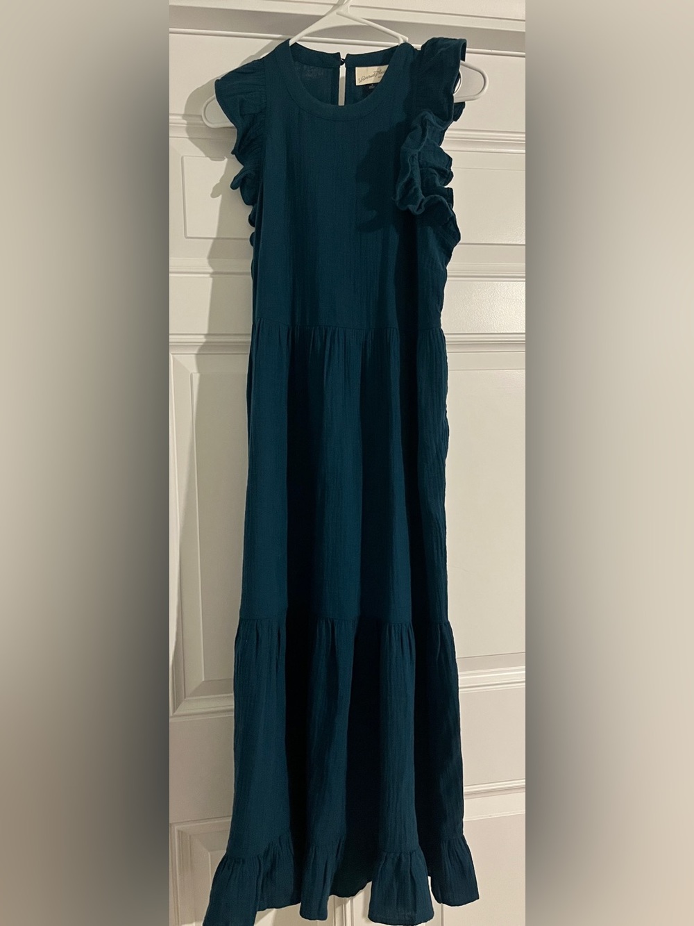 Small Universal Thread women's dress teal tiered maxi dress